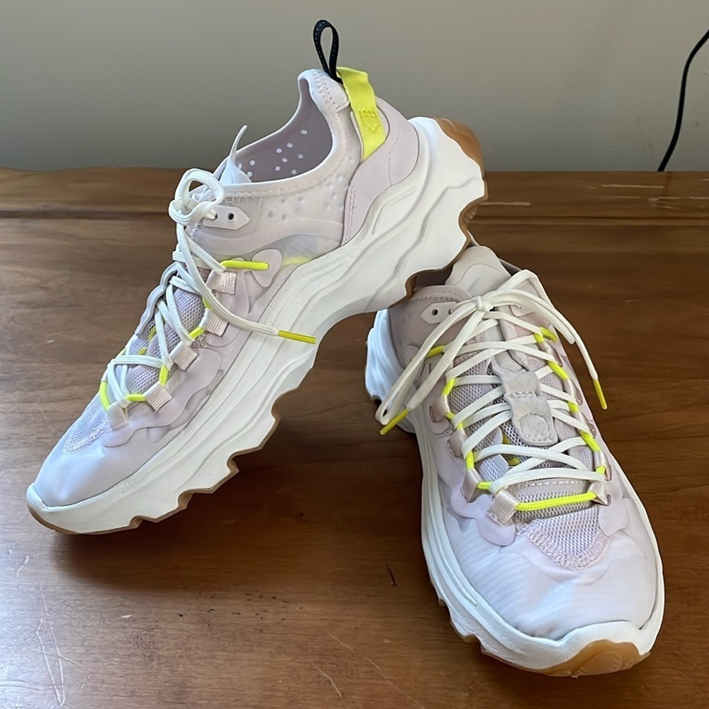Sorel Kinetic Breakthru Tech Lace Sneakers Size 11